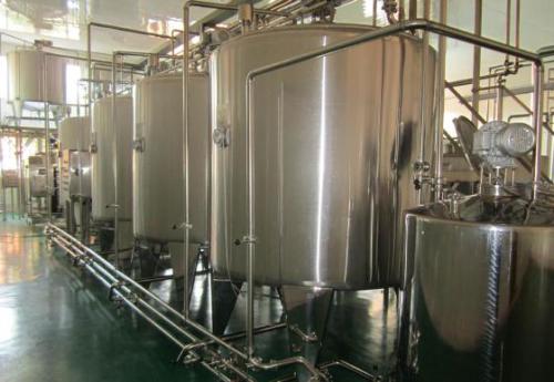 顺义酒厂设备回收，北京河北啤酒厂设备回收