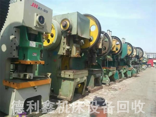 �߼����س������գ�����ϳ�����գ����س崲����